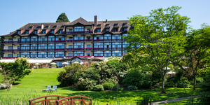 evian-resort-hotel-ermitage-hotel-seminaire-rhone-alpes-haute-savoie-facade